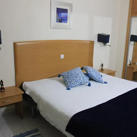 Apartamento T1 Quinta Nova -